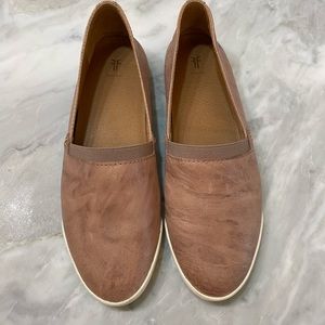 FRYE Cognac Melanie Slip On